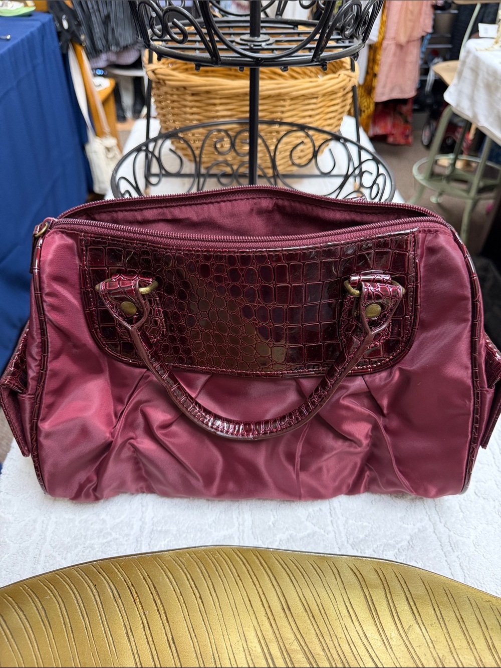 Stylish Burgundy Women's Satchel Handbag
